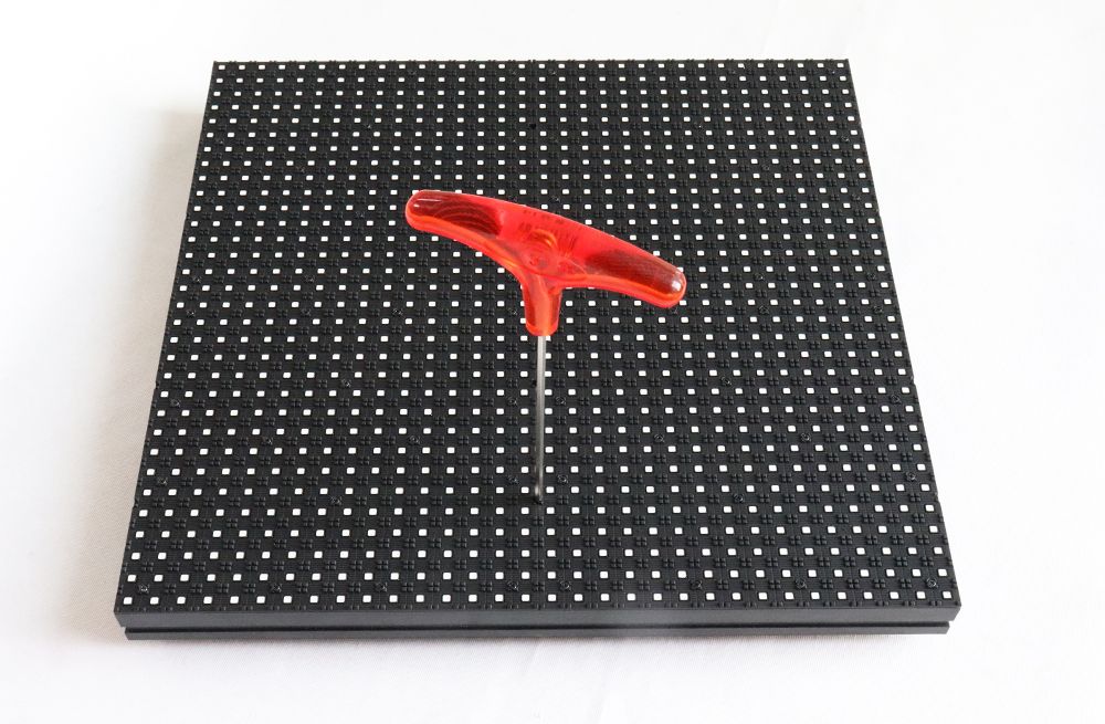 P10 Outdoor SMD3535 320x320mm Front Access LED Panel Module
