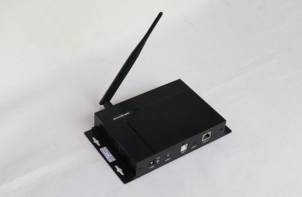 Novstar Taurus Series TB1-4G Multimedia player with 4G module