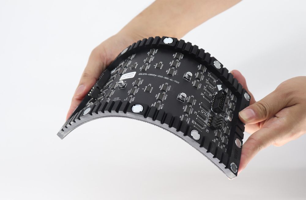 Indoor P1.875mm 240x120mm Curving screen soft flexible led video display module